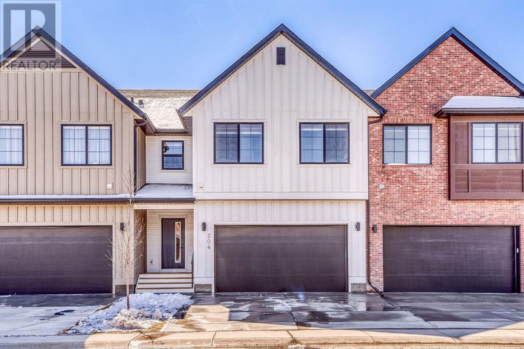 204, 201 Cooperswood Green Sw, Airdrie, Alberta  T3B 3Y6 - Photo 1 - A2213703