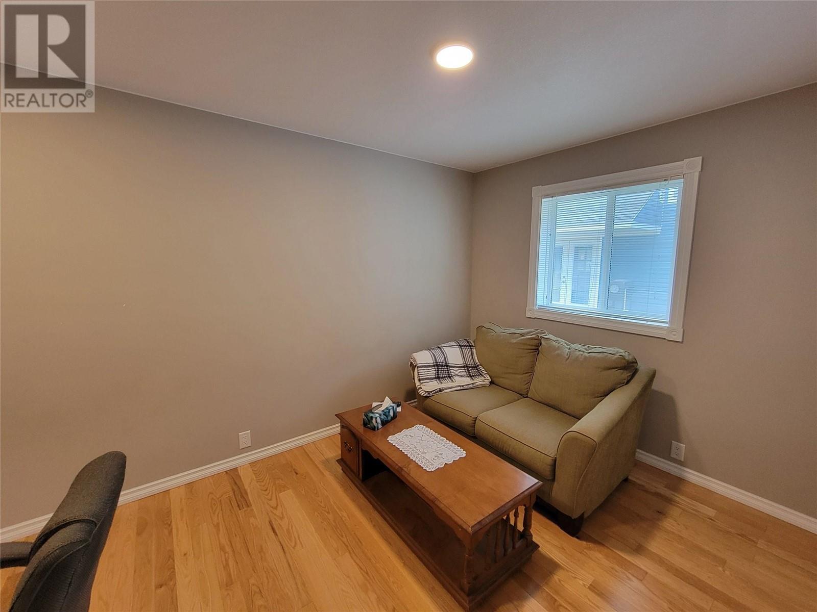 602 10th Avenue, Keremeos, British Columbia  V0X 1N3 - Photo 26 - 10349612