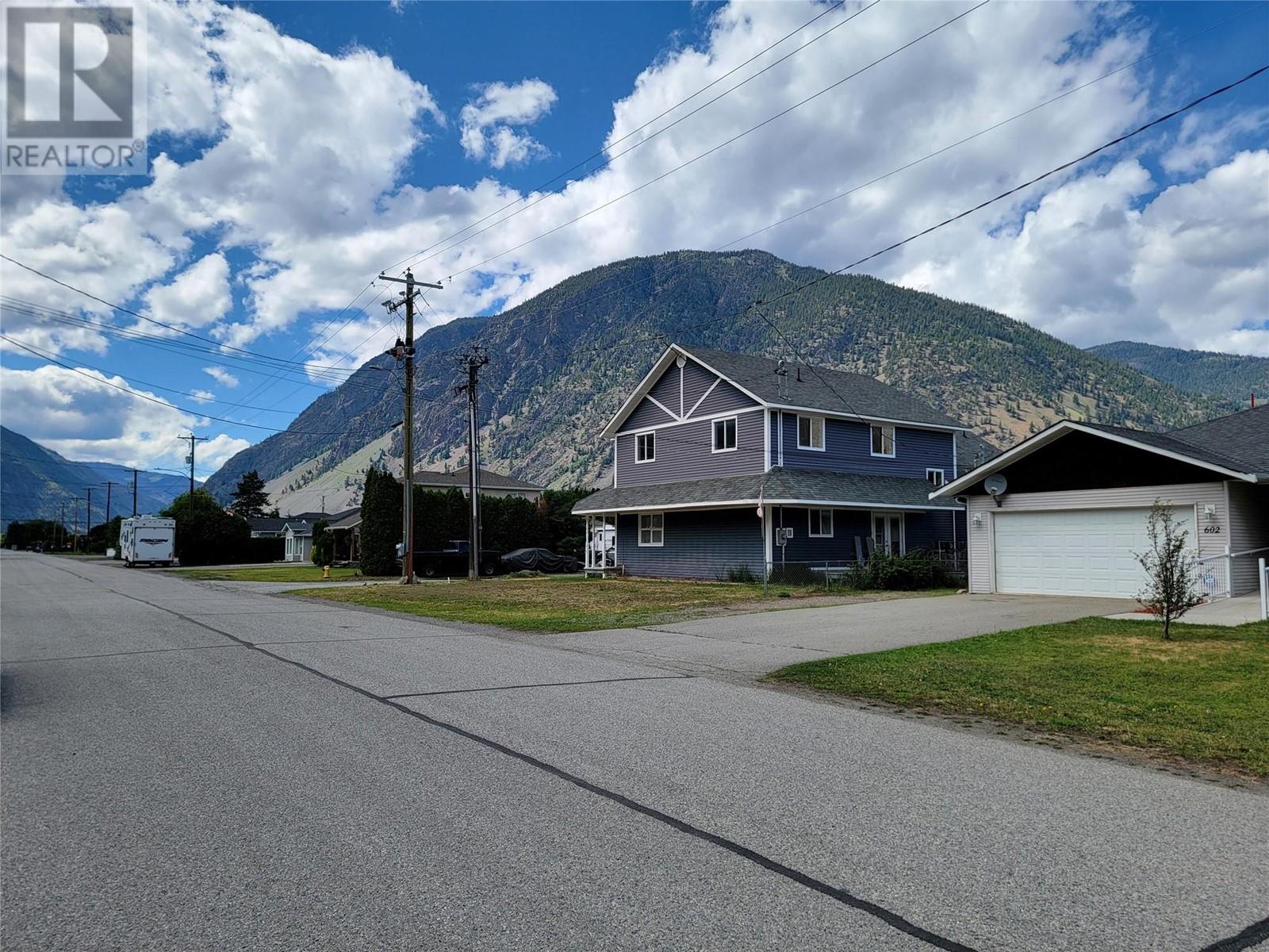 602 10th Avenue, Keremeos, British Columbia  V0X 1N3 - Photo 46 - 10349612