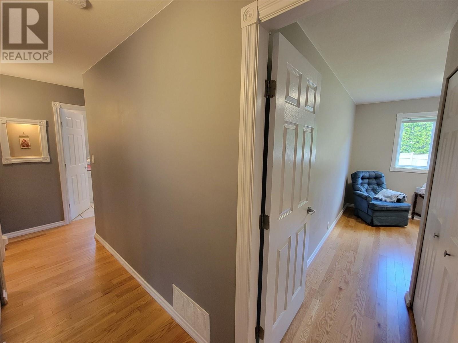 602 10th Avenue, Keremeos, British Columbia  V0X 1N3 - Photo 22 - 10349612