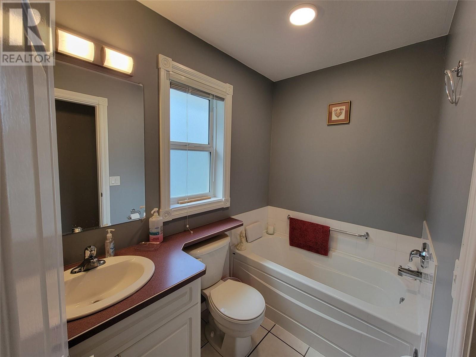 602 10th Avenue, Keremeos, British Columbia  V0X 1N3 - Photo 30 - 10349612