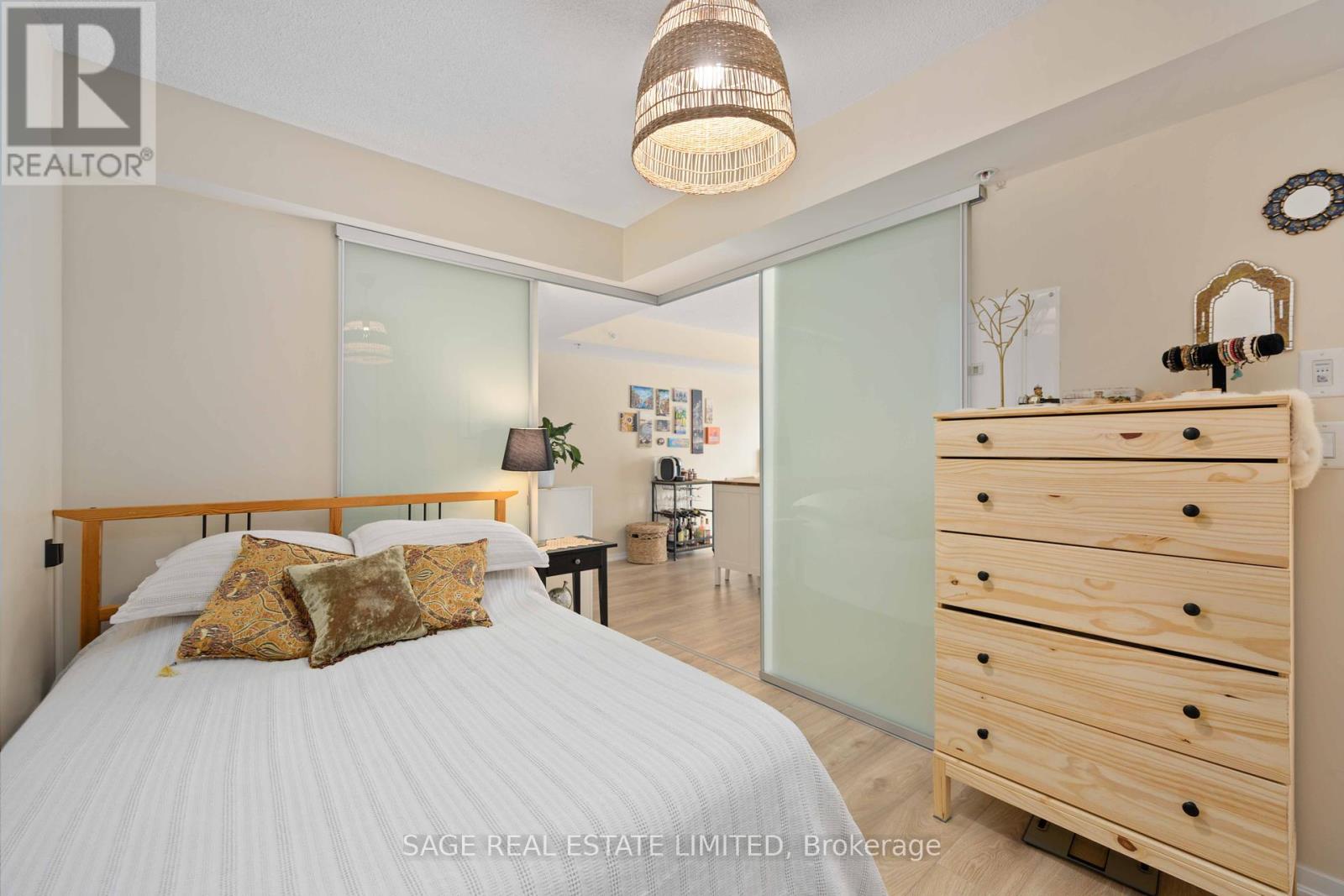 1305 - 20 Joe Shuster Way, Toronto, Ontario  M6K 0A3 - Photo 19 - C12177480