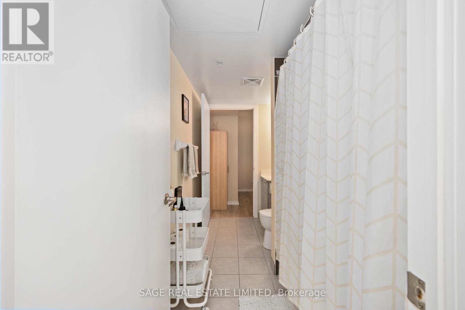 1305 - 20 Joe Shuster Way, Toronto, Ontario  M6K 0A3 - Photo 21 - C12177480