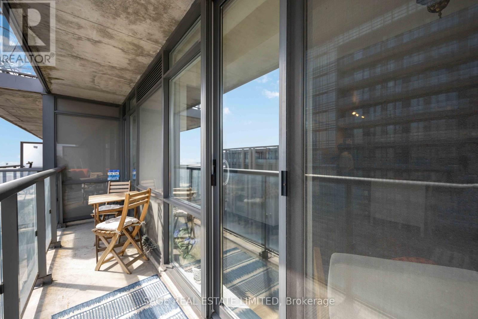 1305 - 20 Joe Shuster Way, Toronto, Ontario  M6K 0A3 - Photo 26 - C12177480