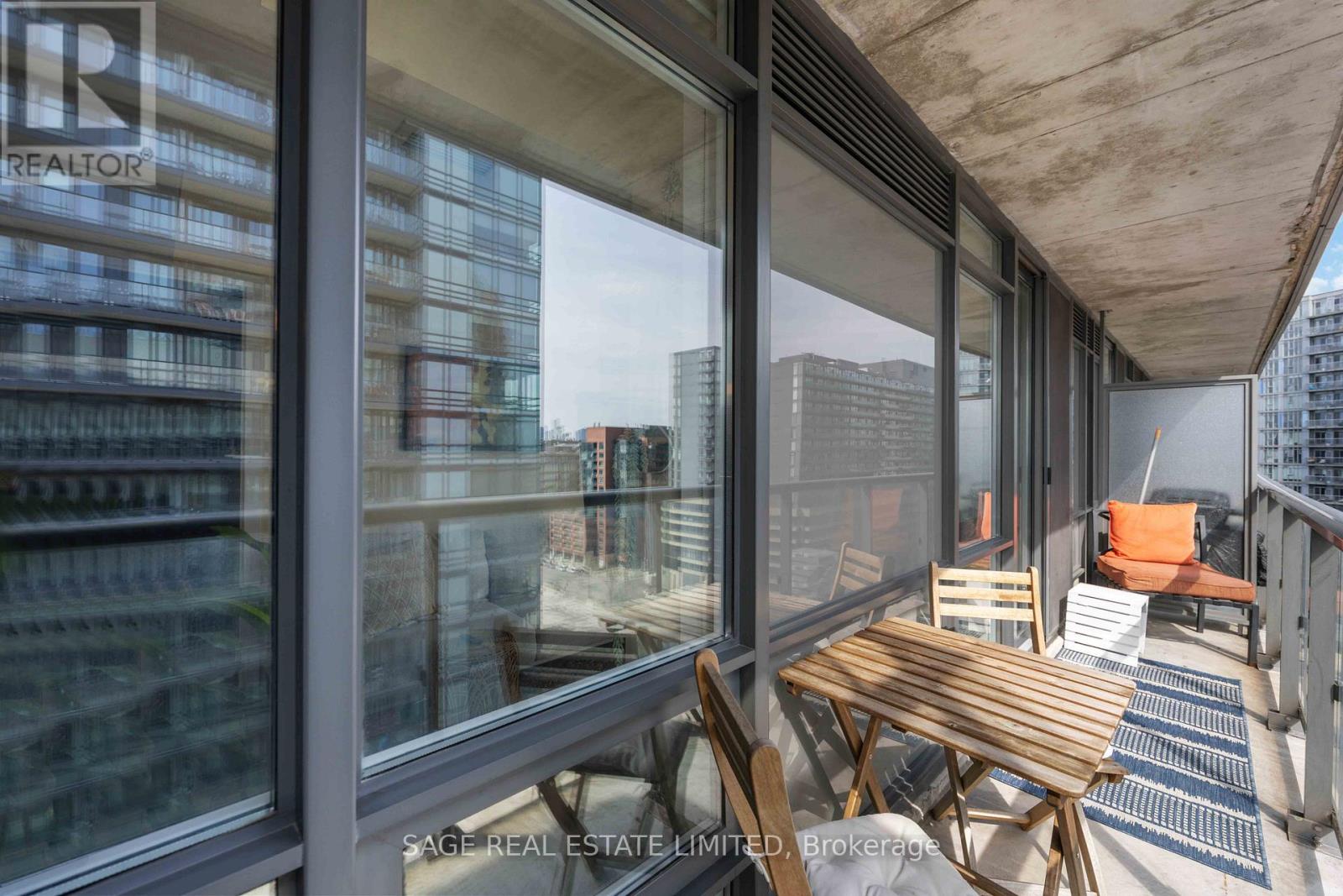 1305 - 20 Joe Shuster Way, Toronto, Ontario  M6K 0A3 - Photo 29 - C12177480