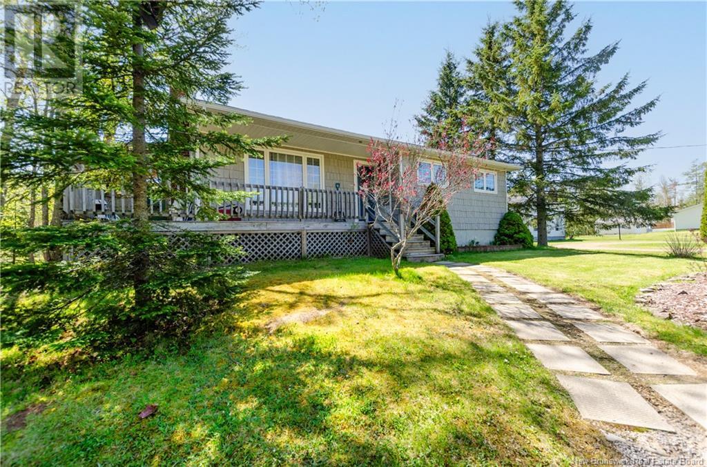 Property at 809 PINE GLEN Road image 3