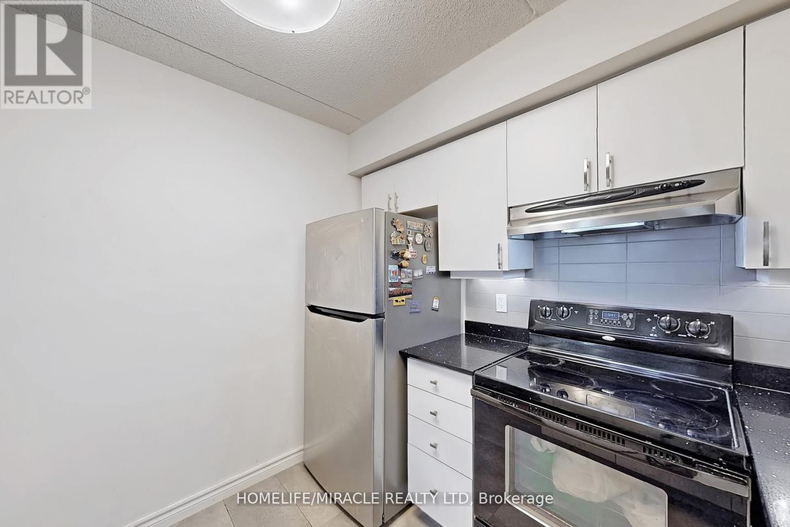 306 - 1440 Bishops Gate, Oakville, Ontario  L6M 4M9 - Photo 24 - W12177477