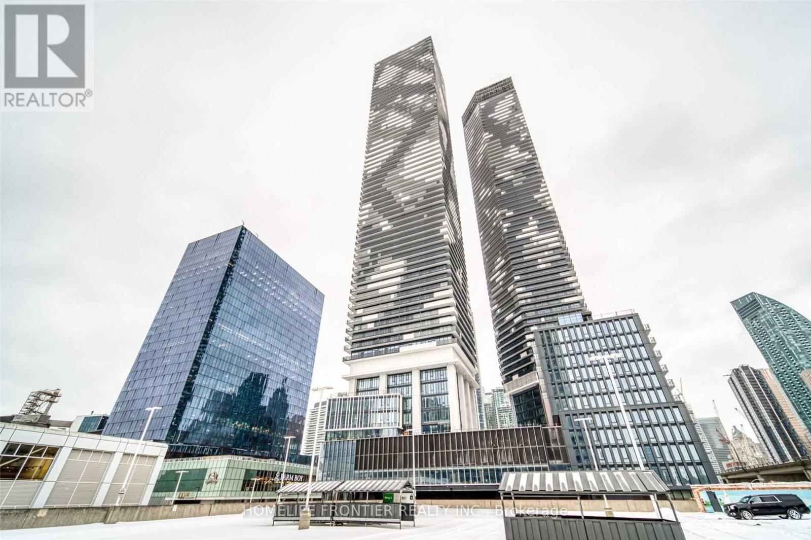2707 - 138 Downes Street, Toronto, Ontario  M5E 0E4 - Photo 12 - C12177410