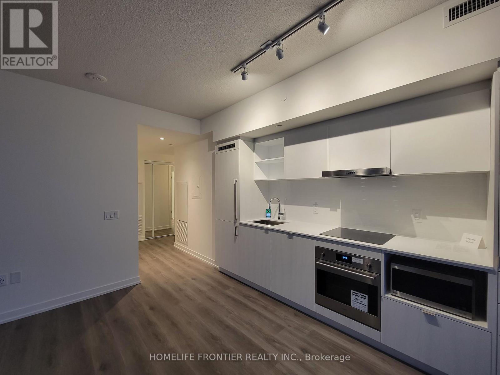 2707 - 138 Downes Street, Toronto, Ontario  M5E 0E4 - Photo 7 - C12177410