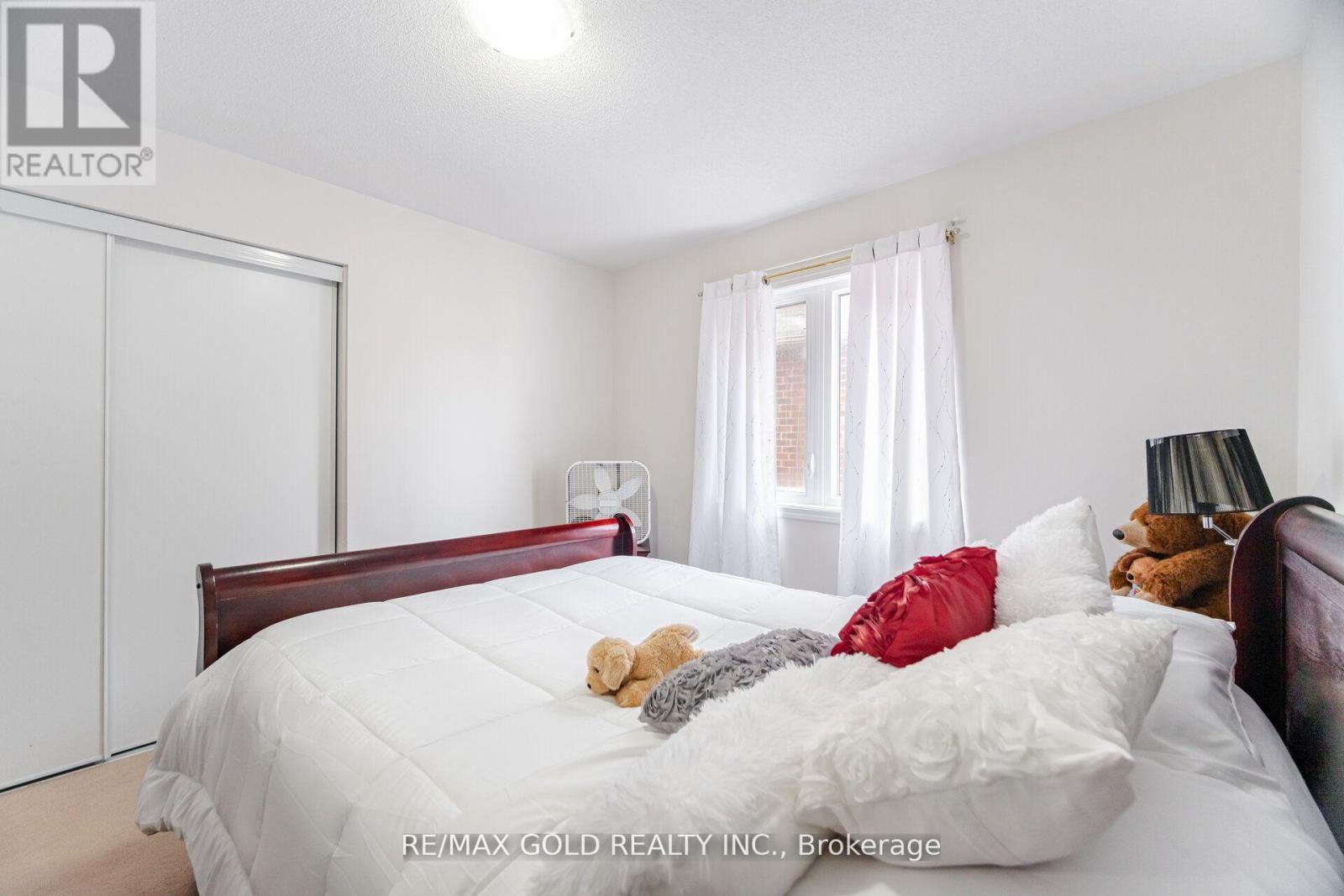 103 Commuter Drive, Brampton, Ontario  L7A 0P7 - Photo 27 - W12175306