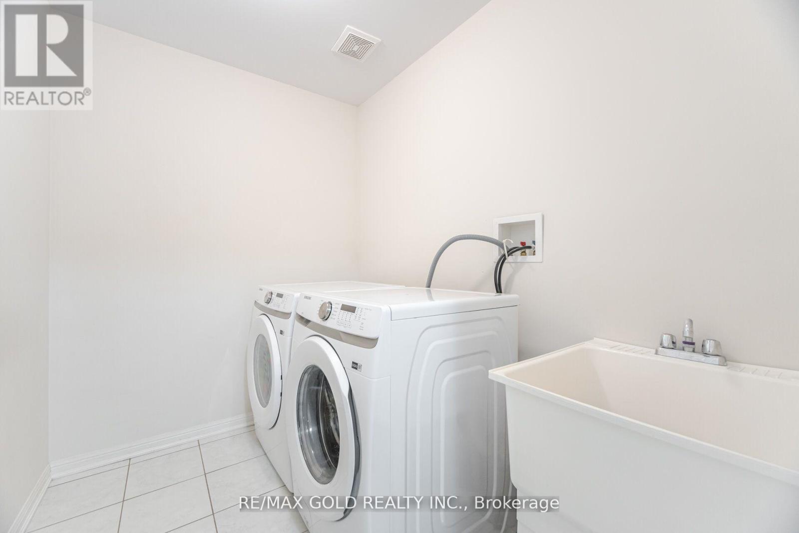 103 Commuter Drive, Brampton, Ontario  L7A 0P7 - Photo 33 - W12175306