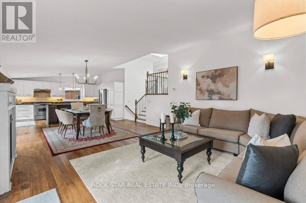 43 Oceanic Drive, Hamilton, Ontario  L8E 4H4 - Photo 10 - X12177487
