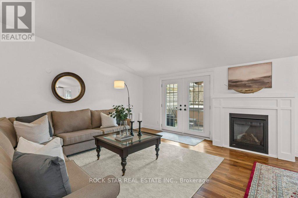 43 Oceanic Drive, Hamilton, Ontario  L8E 4H4 - Photo 9 - X12177487