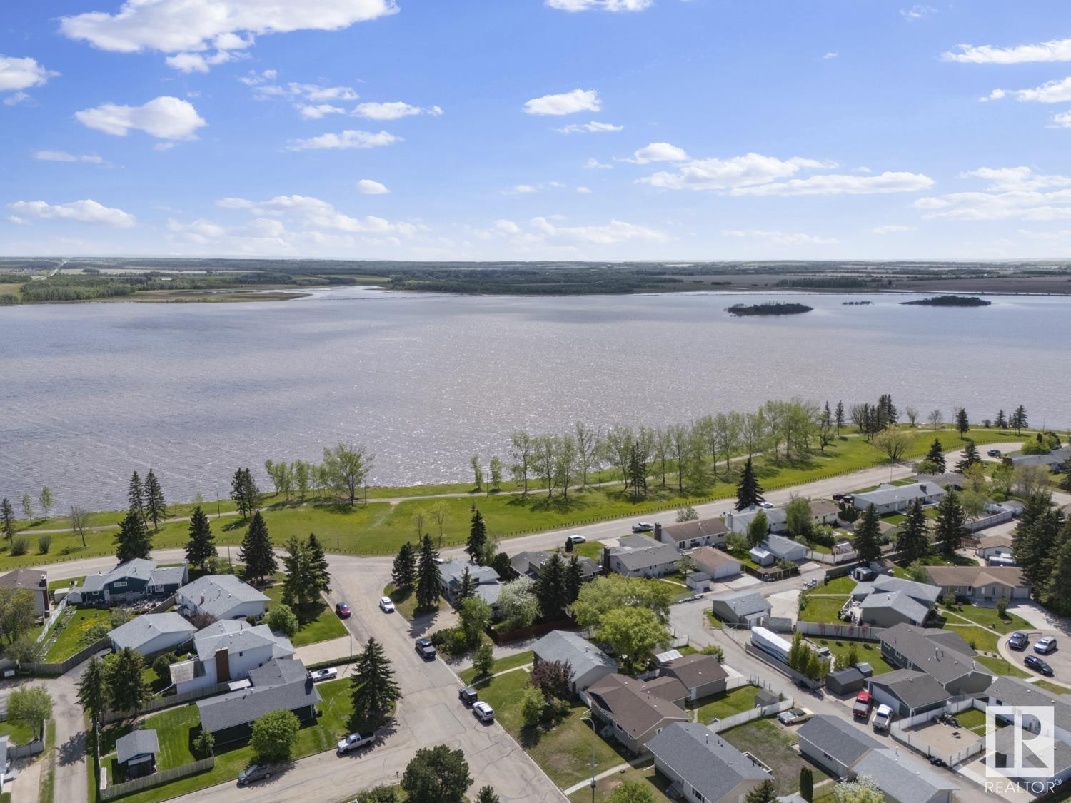4705 Lakeshore Dr, Bonnyville Town, Alberta  T9N 1P9 - Photo 47 - E4425377