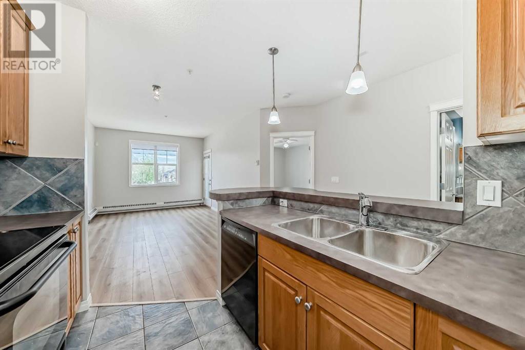 208, 25 Prestwick Drive Se, Calgary, Alberta  T2Z 4Z1 - Photo 17 - A2215796