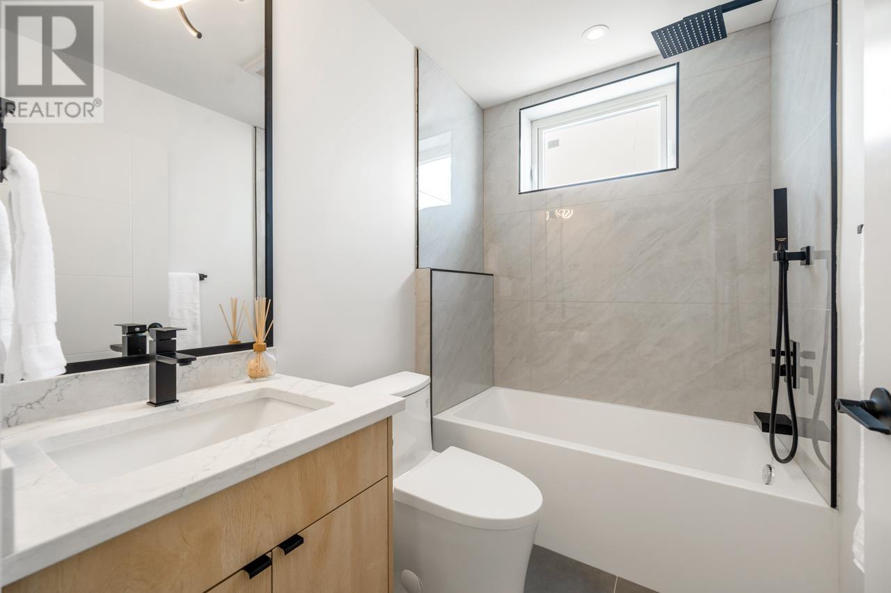 2 2124 Renfrew Street, Vancouver, British Columbia  V5M 3J5 - Photo 18 - R3004683