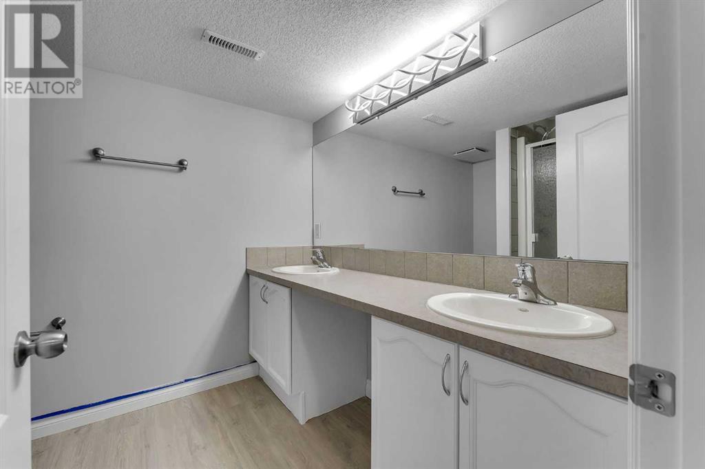 248 Willowmere Close, Chestermere, Alberta  T1X 1S3 - Photo 39 - A2225250