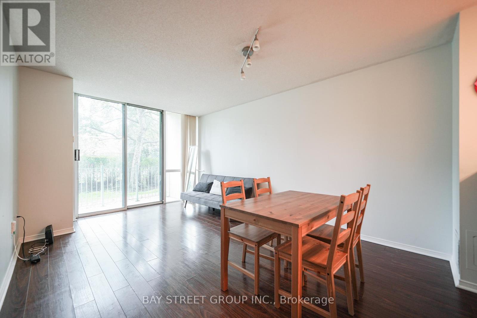 106 - 18 Pemberton Avenue, Toronto, Ontario  M2M 4K9 - Photo 9 - C12177510