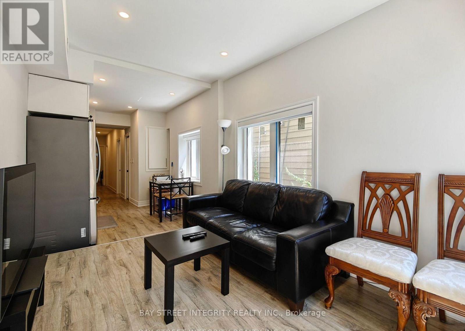 Unit 1 - 598 Crawford Street, Toronto, Ontario  M6G 3K2 - Photo 3 - C12007351