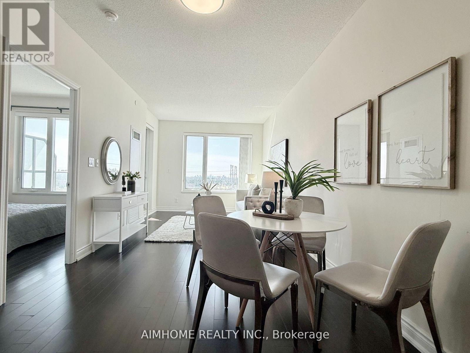 1008 - 325 South Park Road, Markham, Ontario  L3T 0B8 - Photo 5 - N12172237