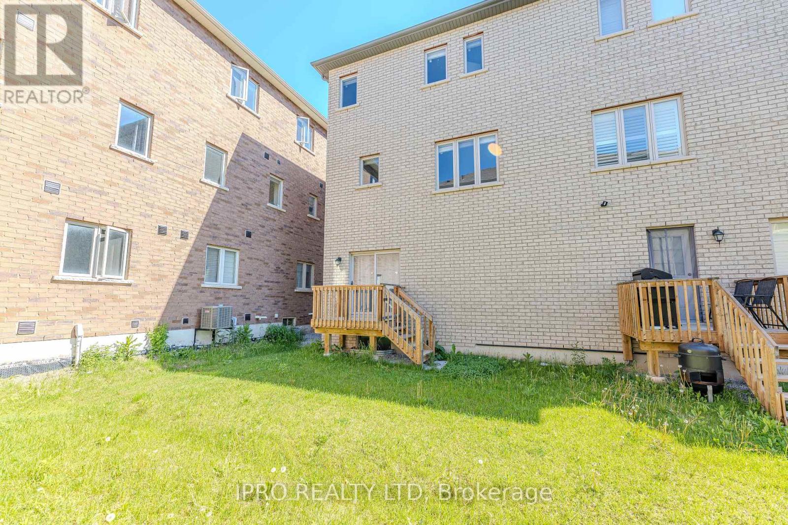 54 Hashmi Place, Brampton, Ontario  L6Y 6K1 - Photo 46 - W12171746
