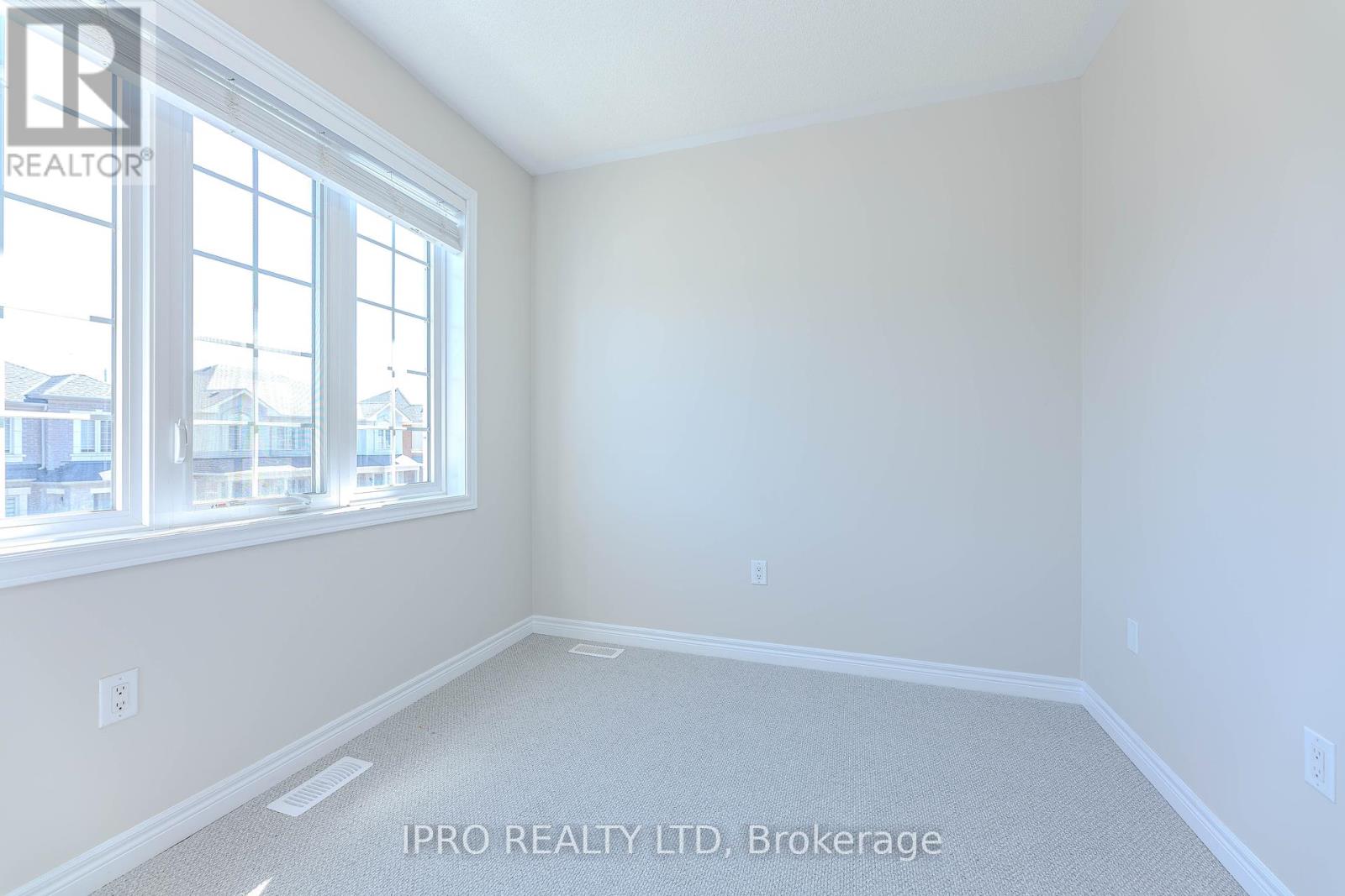 54 Hashmi Place, Brampton, Ontario  L6Y 6K1 - Photo 32 - W12171746