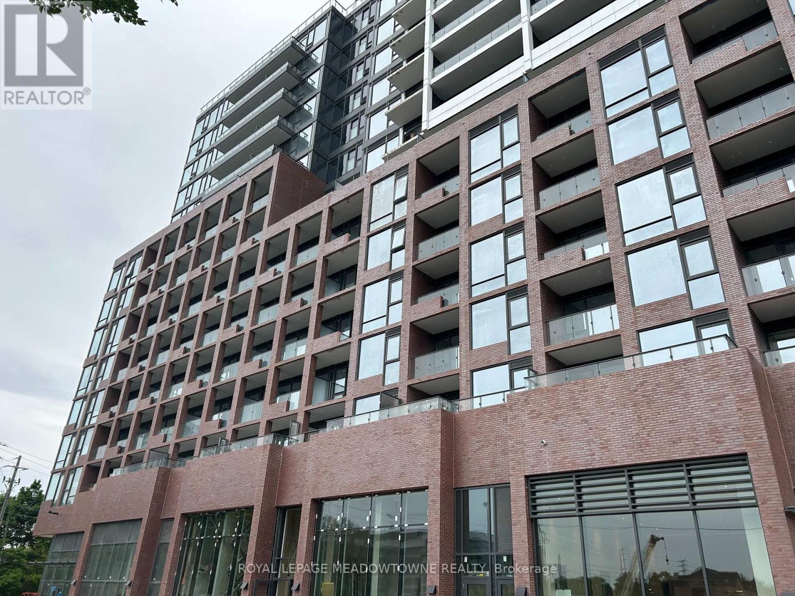 519 - 28 Ann Street, Mississauga, Ontario  L5G 0C1 - Photo 1 - W12177498