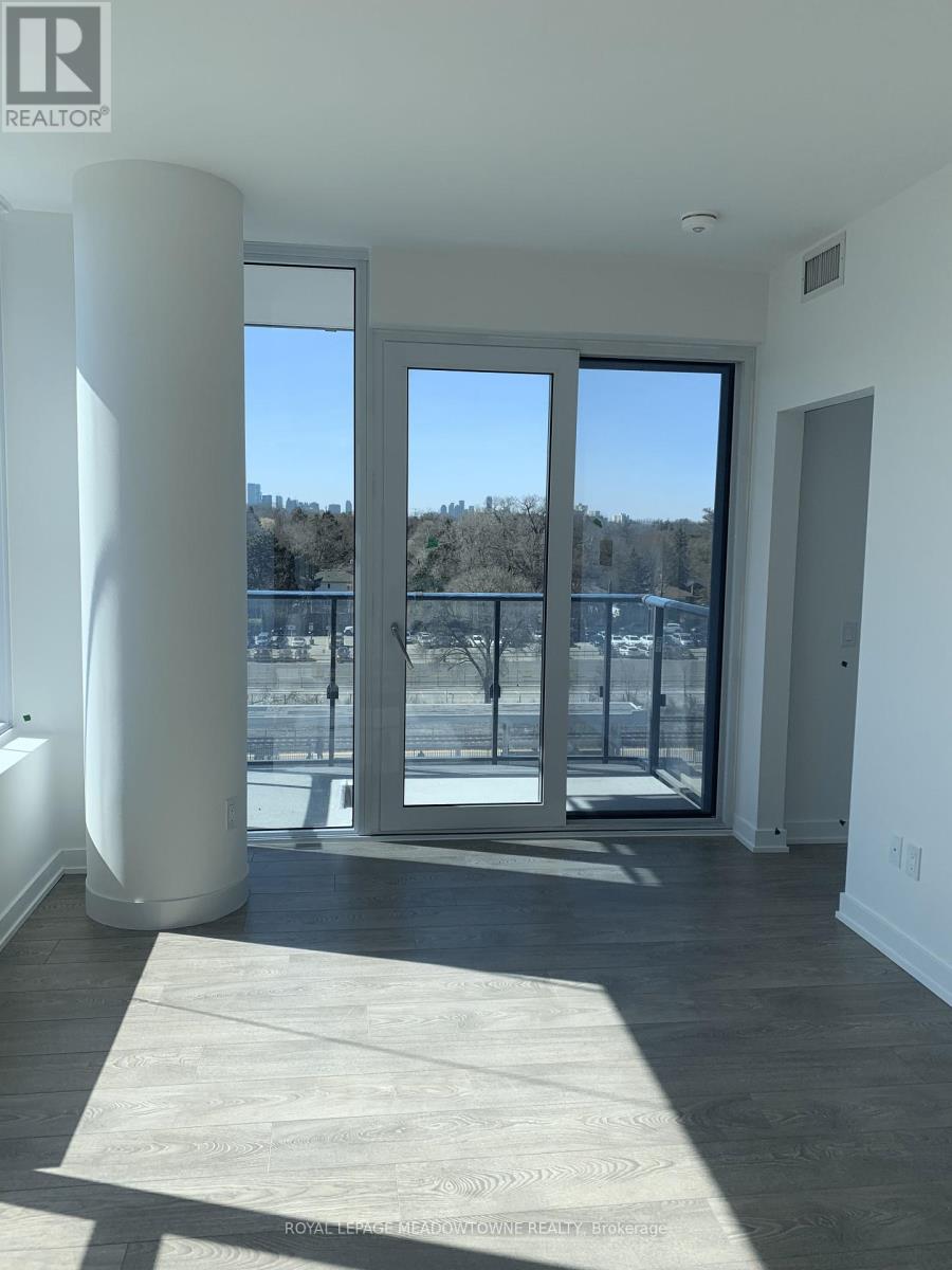 519 - 28 Ann Street, Mississauga, Ontario  L5G 0C1 - Photo 4 - W12177498