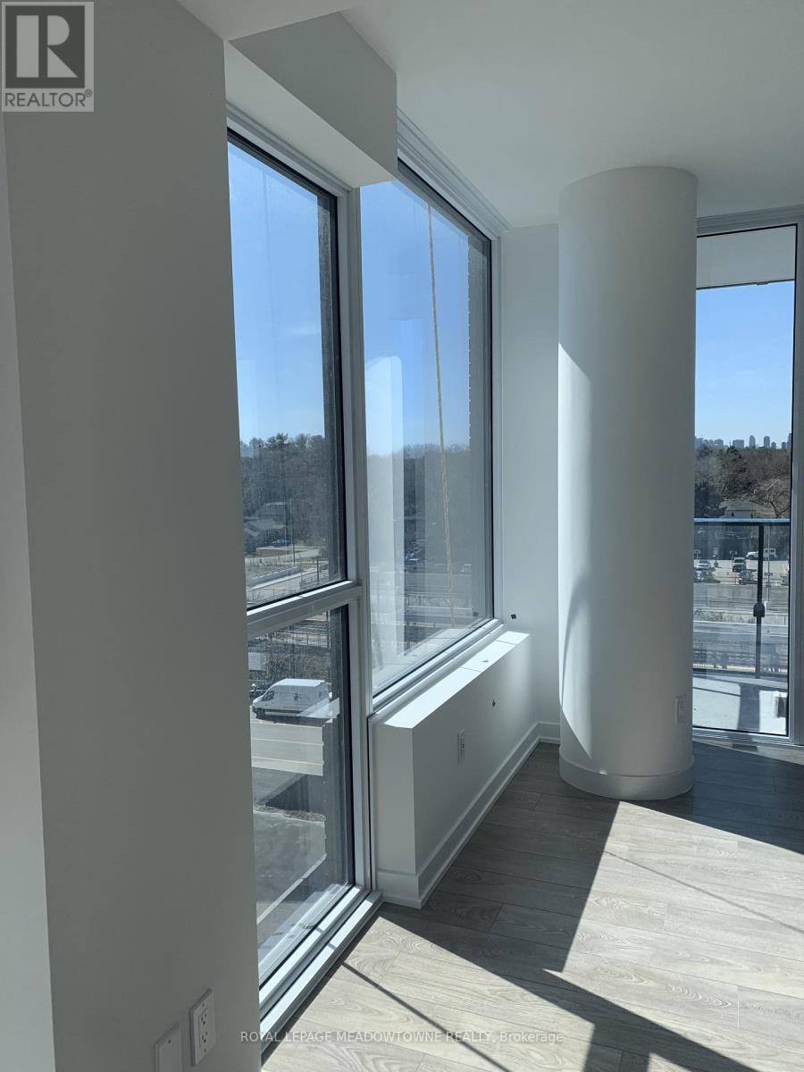 519 - 28 Ann Street, Mississauga, Ontario  L5G 0C1 - Photo 5 - W12177498