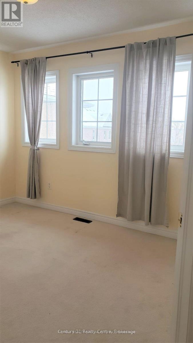 9 Fawson Cove Way, Brampton, Ontario  L6R 0G7 - Photo 16 - W12177524