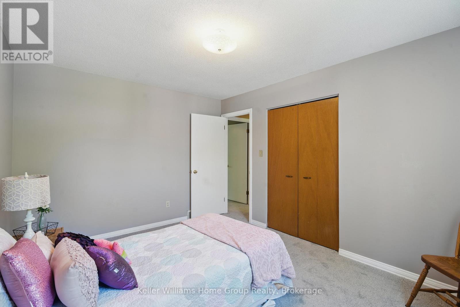4 Market Street, Kitchener, Ontario  N2K 1H2 - Photo 22 - X12169934
