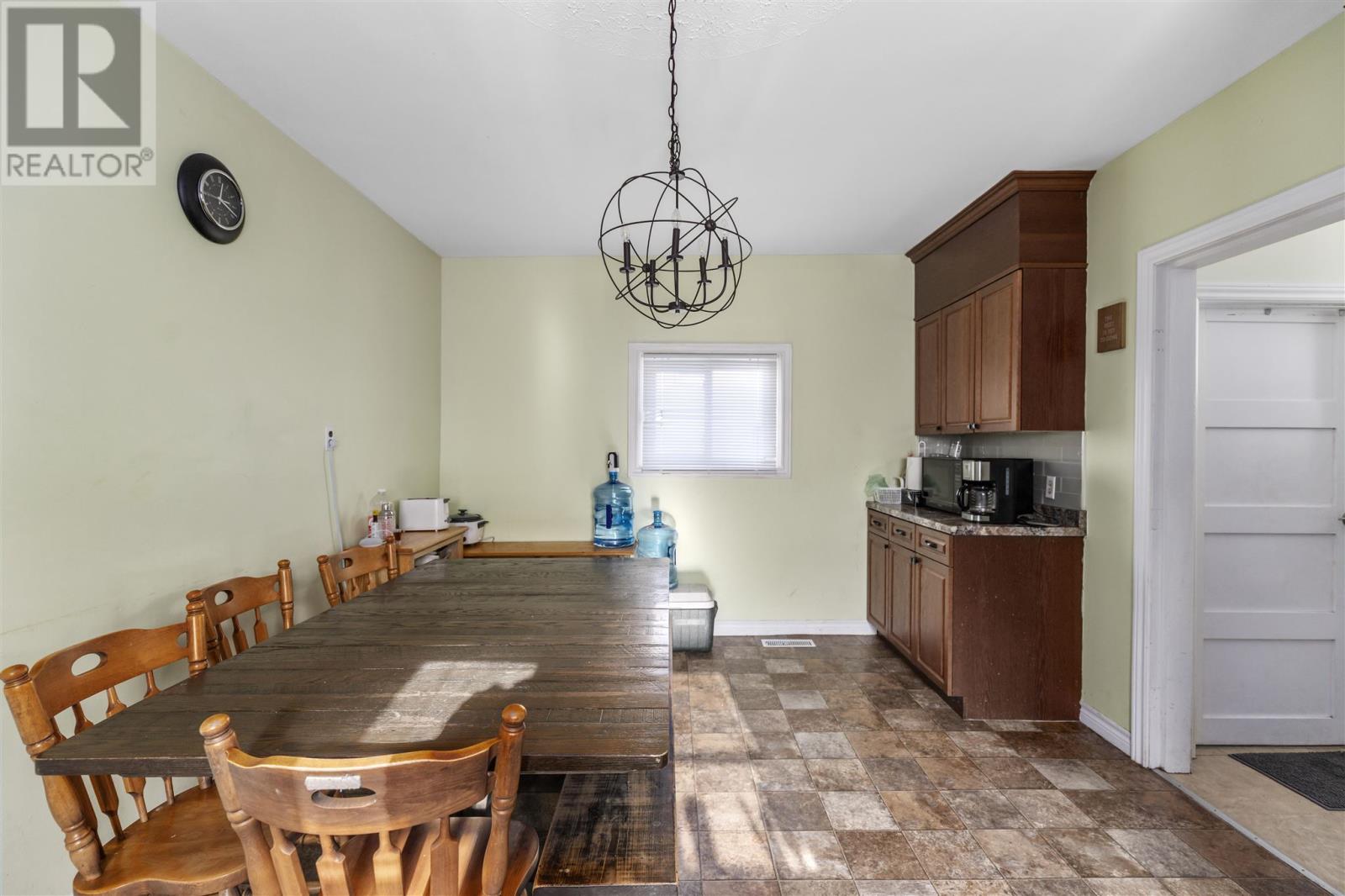 204 Goulais Ave, Sault Ste. Marie, Ontario  P6C 4Z8 - Photo 6 - SM250071