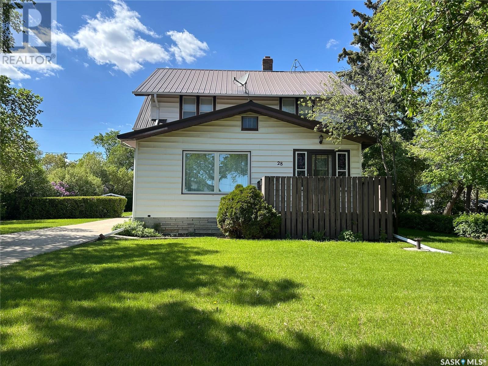 28 Douglas Street, Wilcox, Saskatchewan  S0G 5E0 - Photo 1 - SK000272