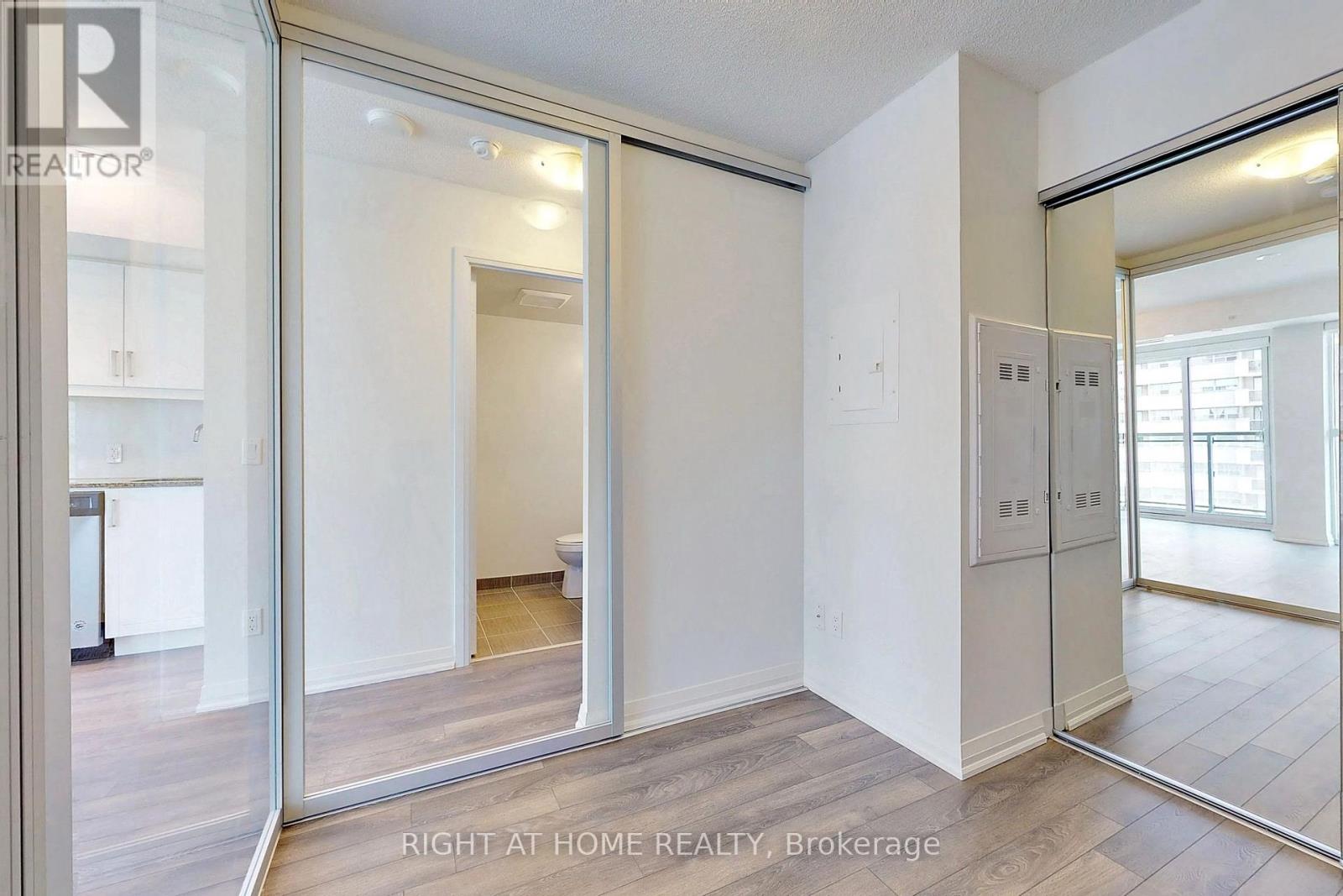 Unknown Address, ,     - Photo 23 - E12177526