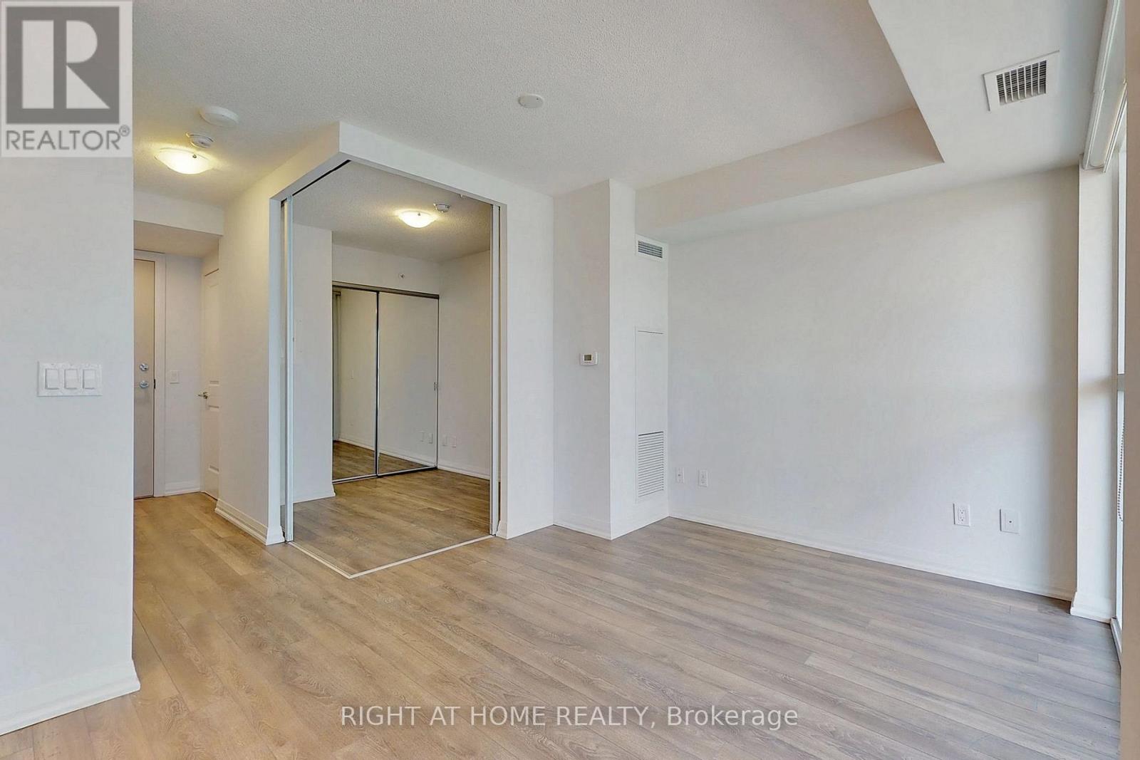 Unknown Address, ,     - Photo 24 - E12177526
