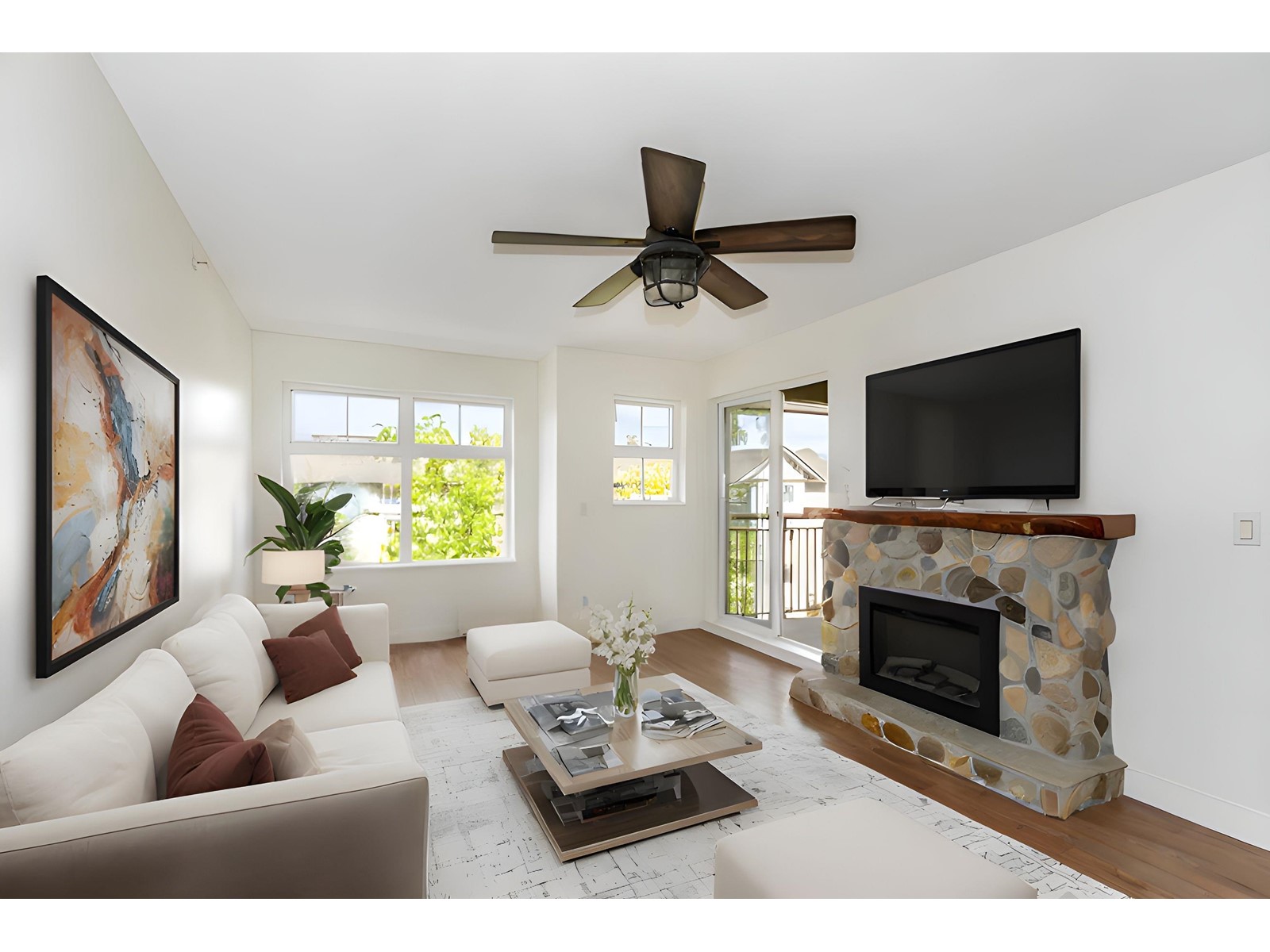 Property at 445 27358 32 AVENUE image 1