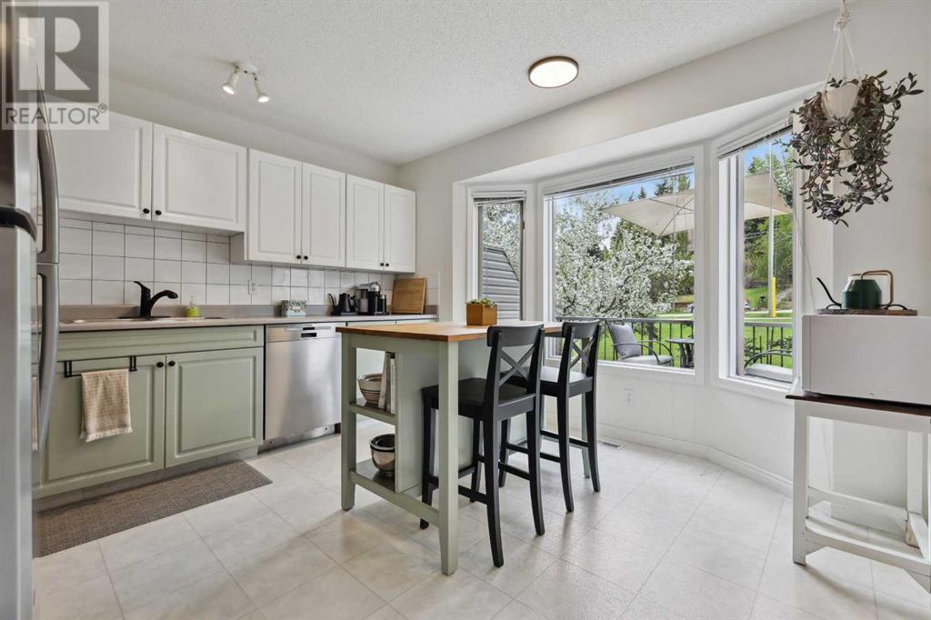 113 Patina Park Sw, Calgary, Alberta  T3H 3E2 - Photo 7 - A2219220