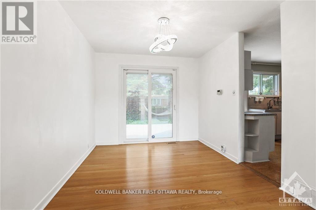 27 Hogan Street, Ottawa, Ontario  K2E 5E8 - Photo 24 - X12177546