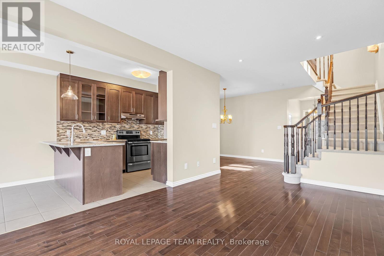 910 Caldermill Private W, Ottawa, Ontario  K2J 0Z7 - Photo 10 - X12177561
