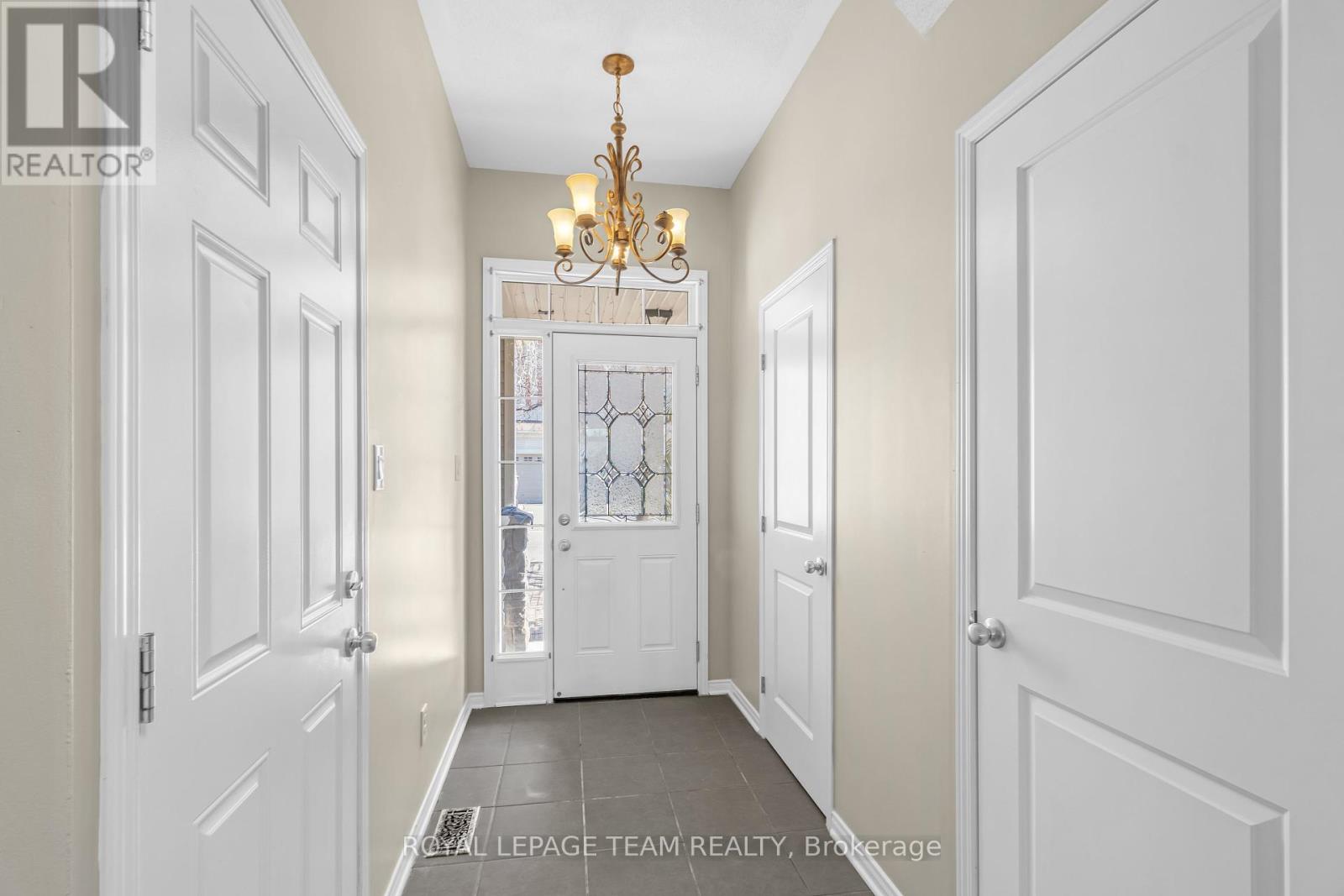 910 Caldermill Private W, Ottawa, Ontario  K2J 0Z7 - Photo 5 - X12177561