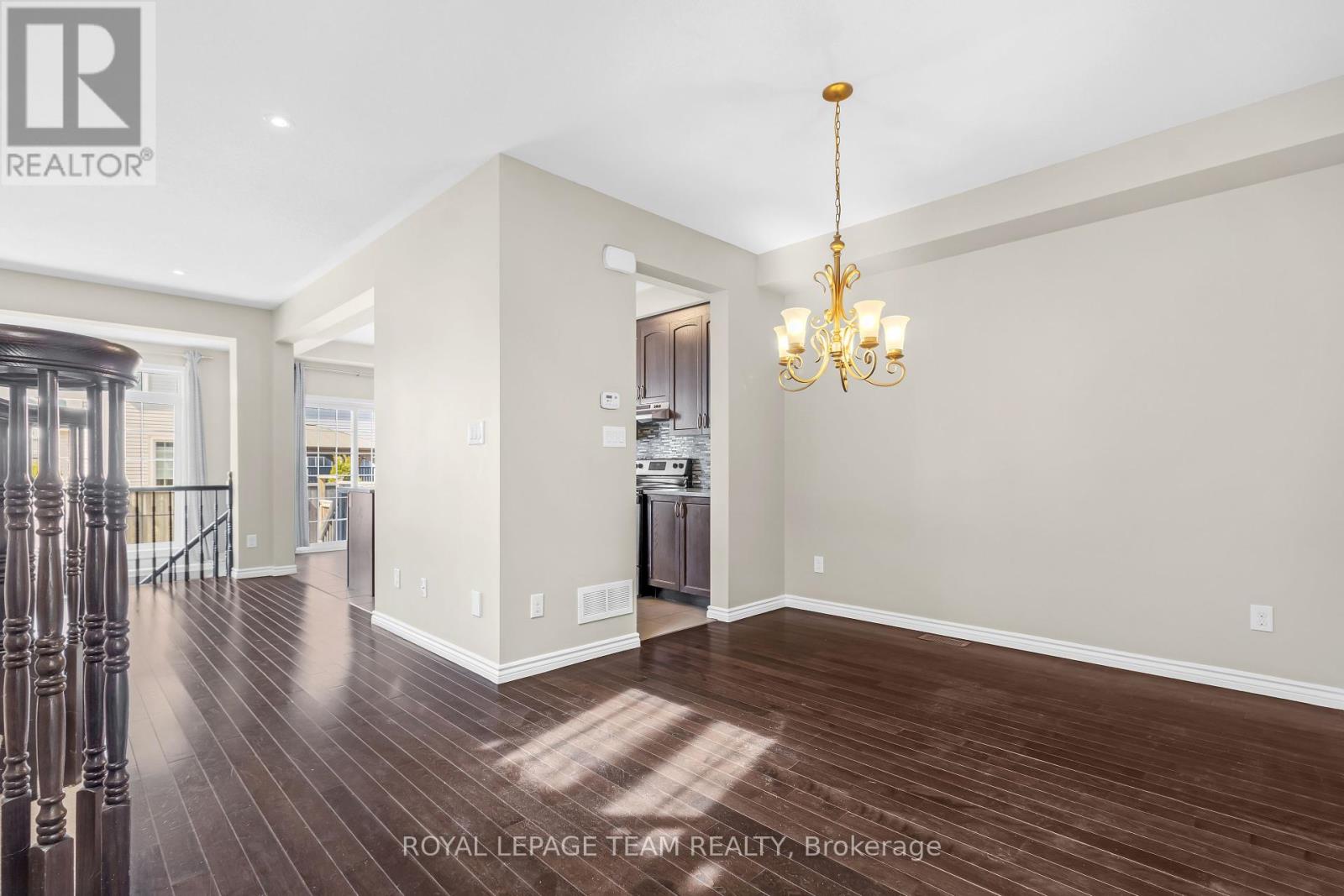 910 Caldermill Private W, Ottawa, Ontario  K2J 0Z7 - Photo 8 - X12177561