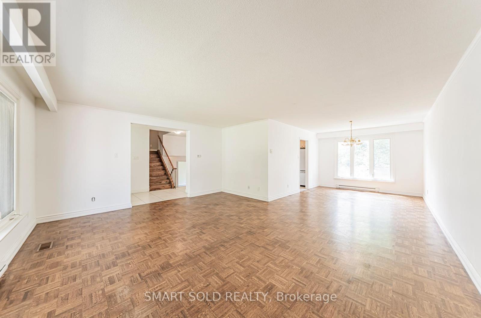 75 Stockdale Crescent, Richmond Hill, Ontario  L4C 3T1 - Photo 17 - N12032082