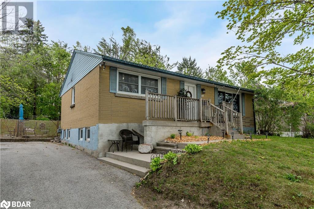 Property at 48 BRANT Street W image 2