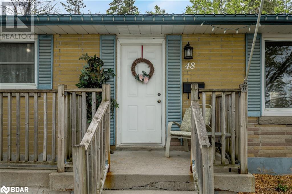 Property at 48 BRANT Street W image 4