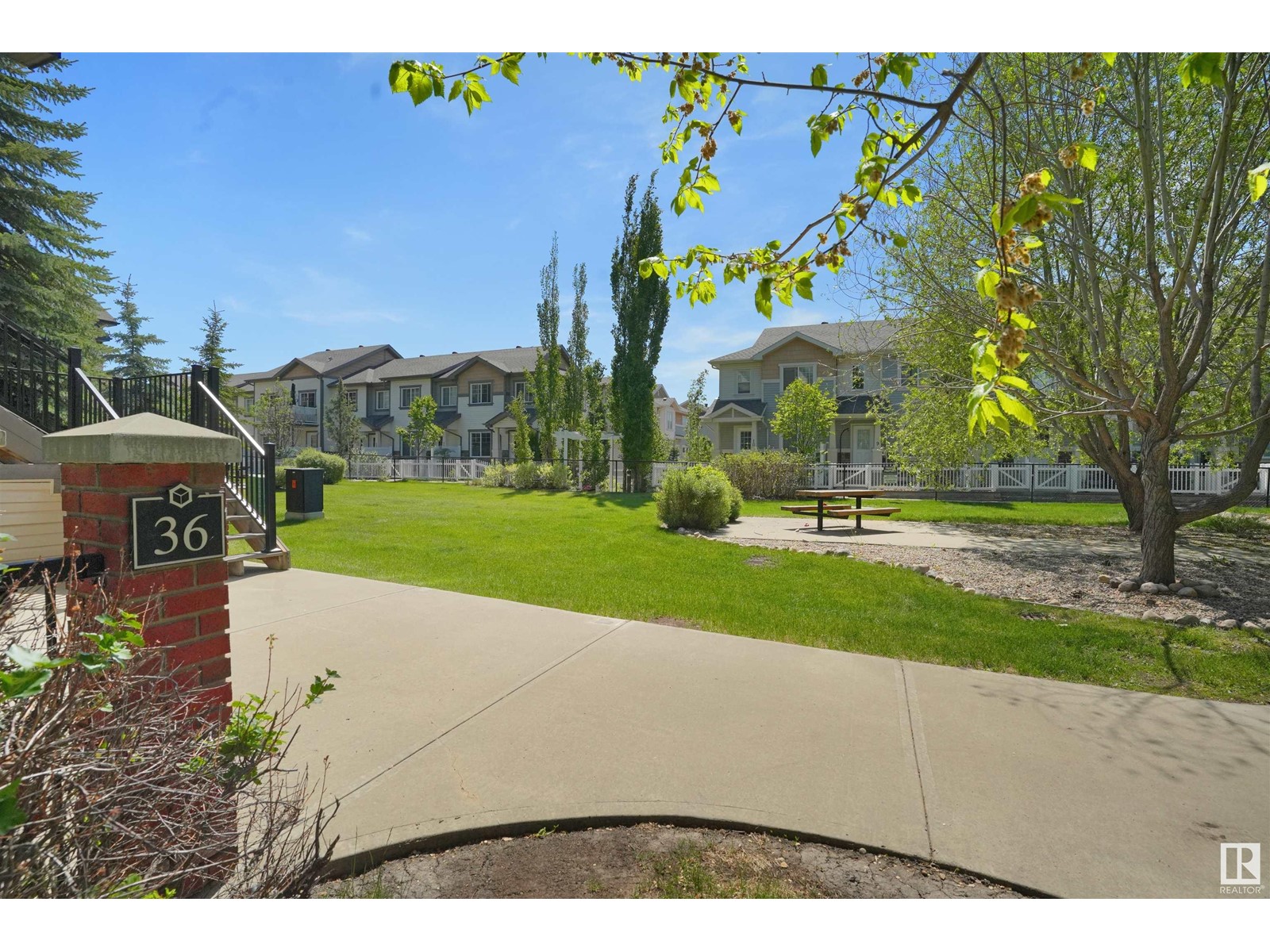 #36 4821 Terwillegar Cm Nw, Edmonton, Alberta  T6R 0C5 - Photo 8 - E4422400