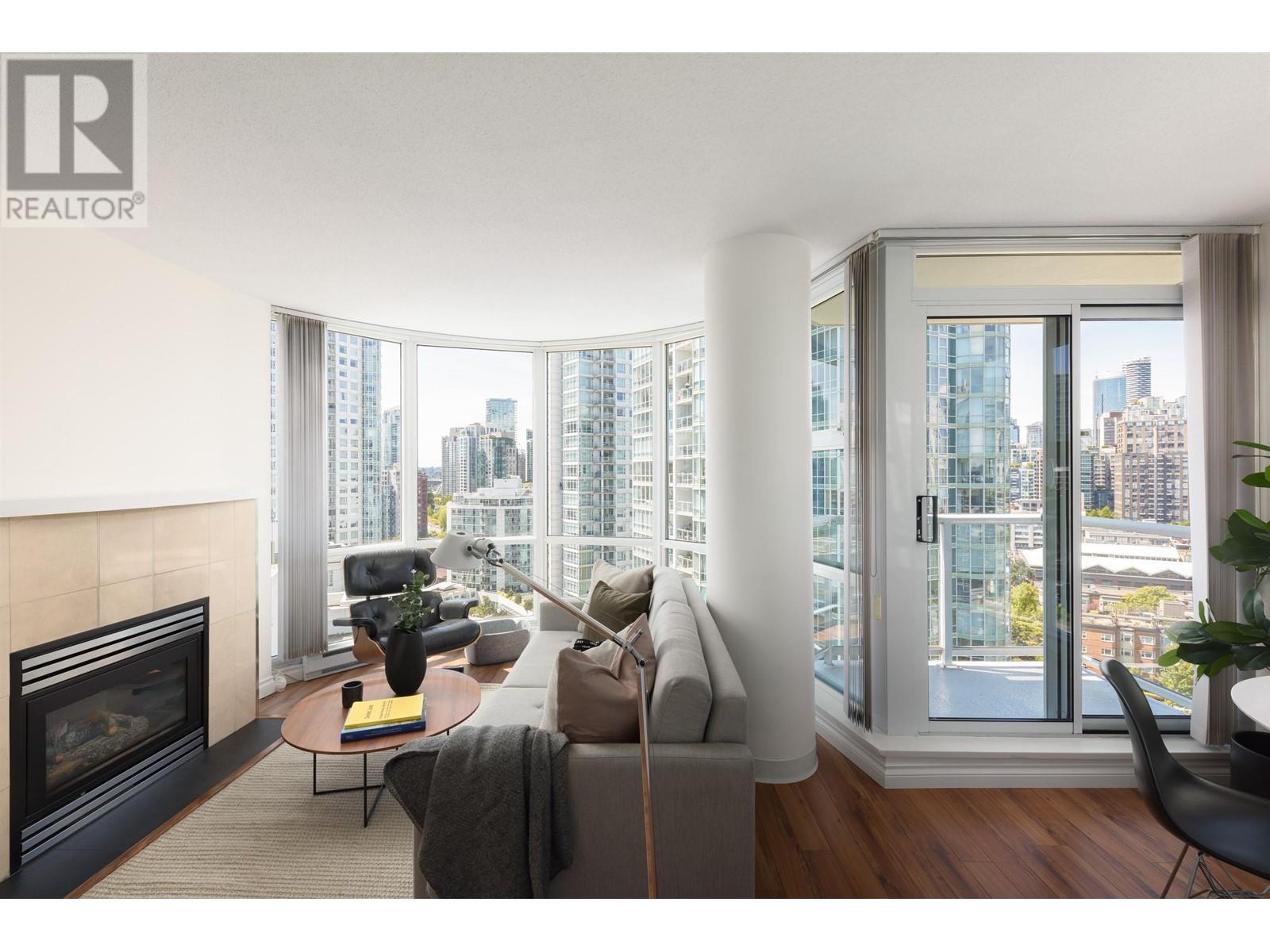 2106 1077 Marinaside Crescent, Vancouver, British Columbia  V6Z 2Z5 - Photo 2 - R3007692