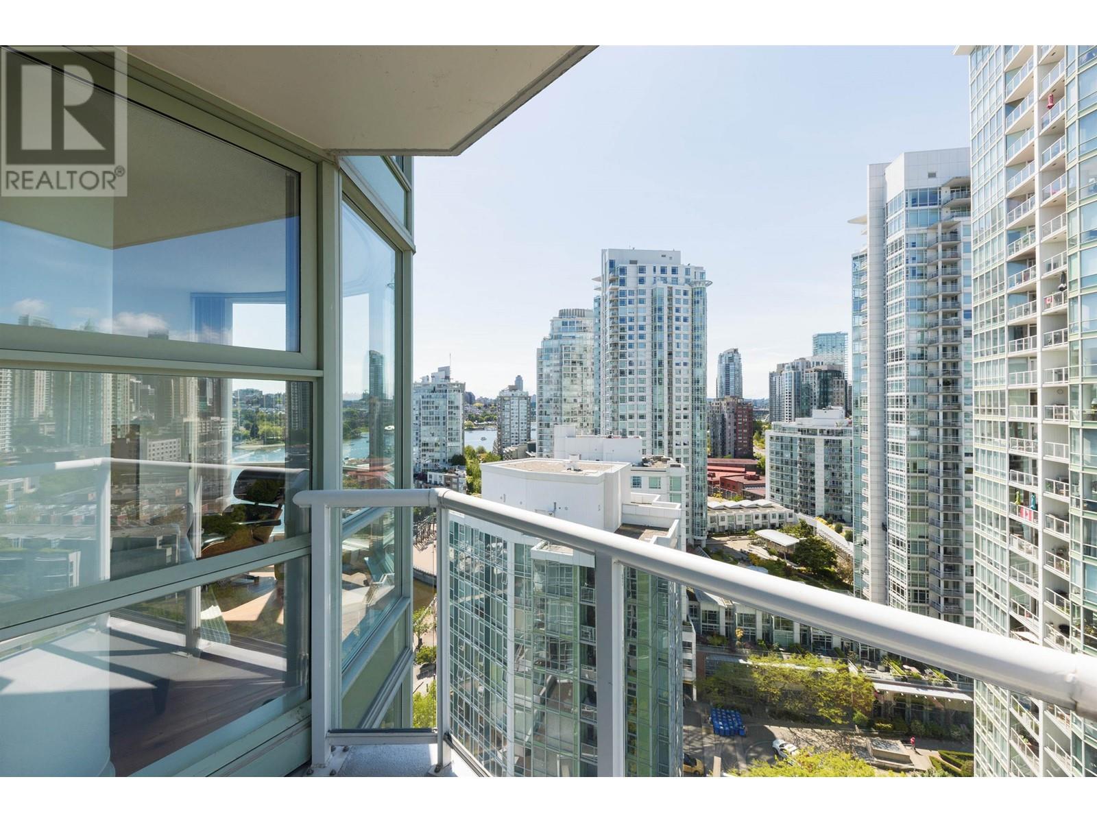 2106 1077 Marinaside Crescent, Vancouver, British Columbia  V6Z 2Z5 - Photo 3 - R3007692
