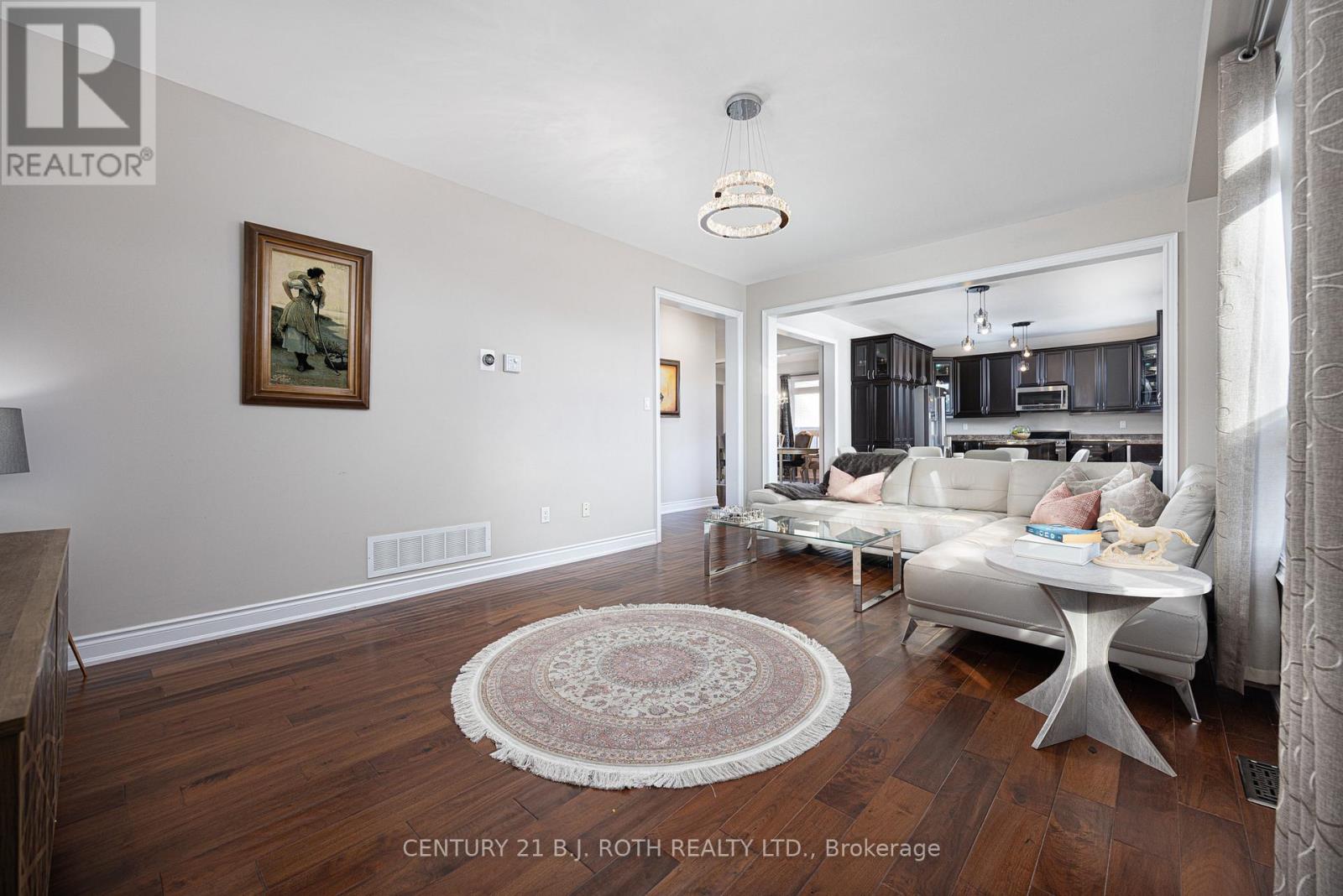 41 Commonwealth Road, Barrie (Innis-Shore), Ontario  L4M 0E1 - Photo 17 - S12177562