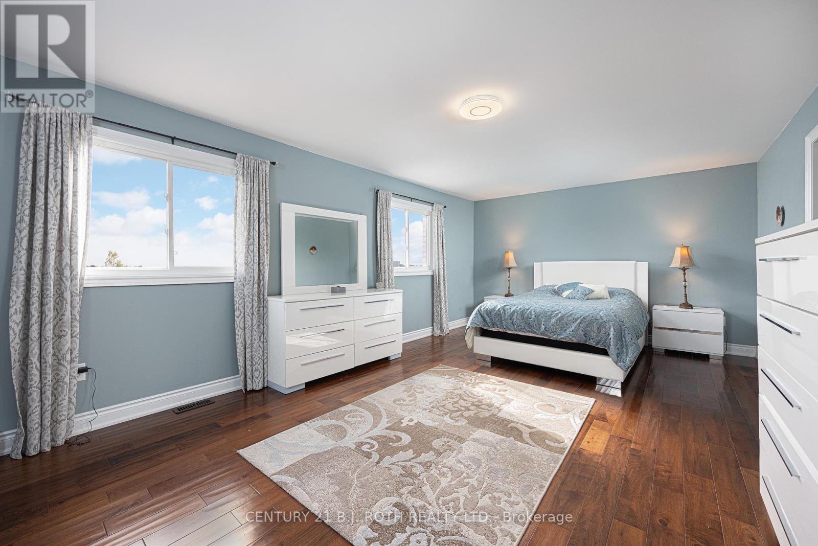 41 Commonwealth Road, Barrie (Innis-Shore), Ontario  L4M 0E1 - Photo 26 - S12177562