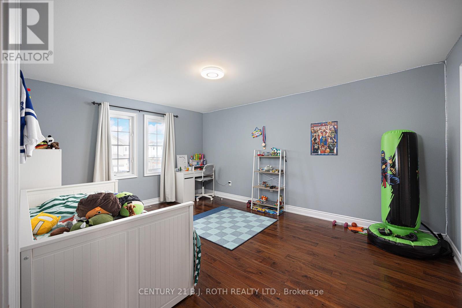 41 Commonwealth Road, Barrie (Innis-Shore), Ontario  L4M 0E1 - Photo 31 - S12177562